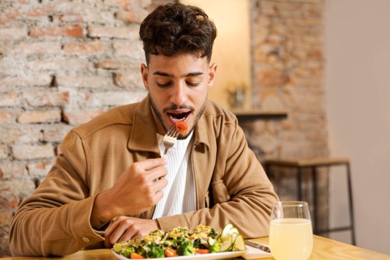 Alimentação e saúde mental: entenda a relação
