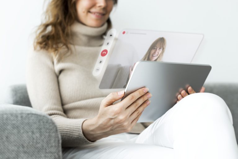 Por que Fazer Terapia Online? Benefícios e Como Funciona