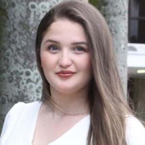 Hosana Carvalho Costa Weirich, psicólogo em São José dos Campos